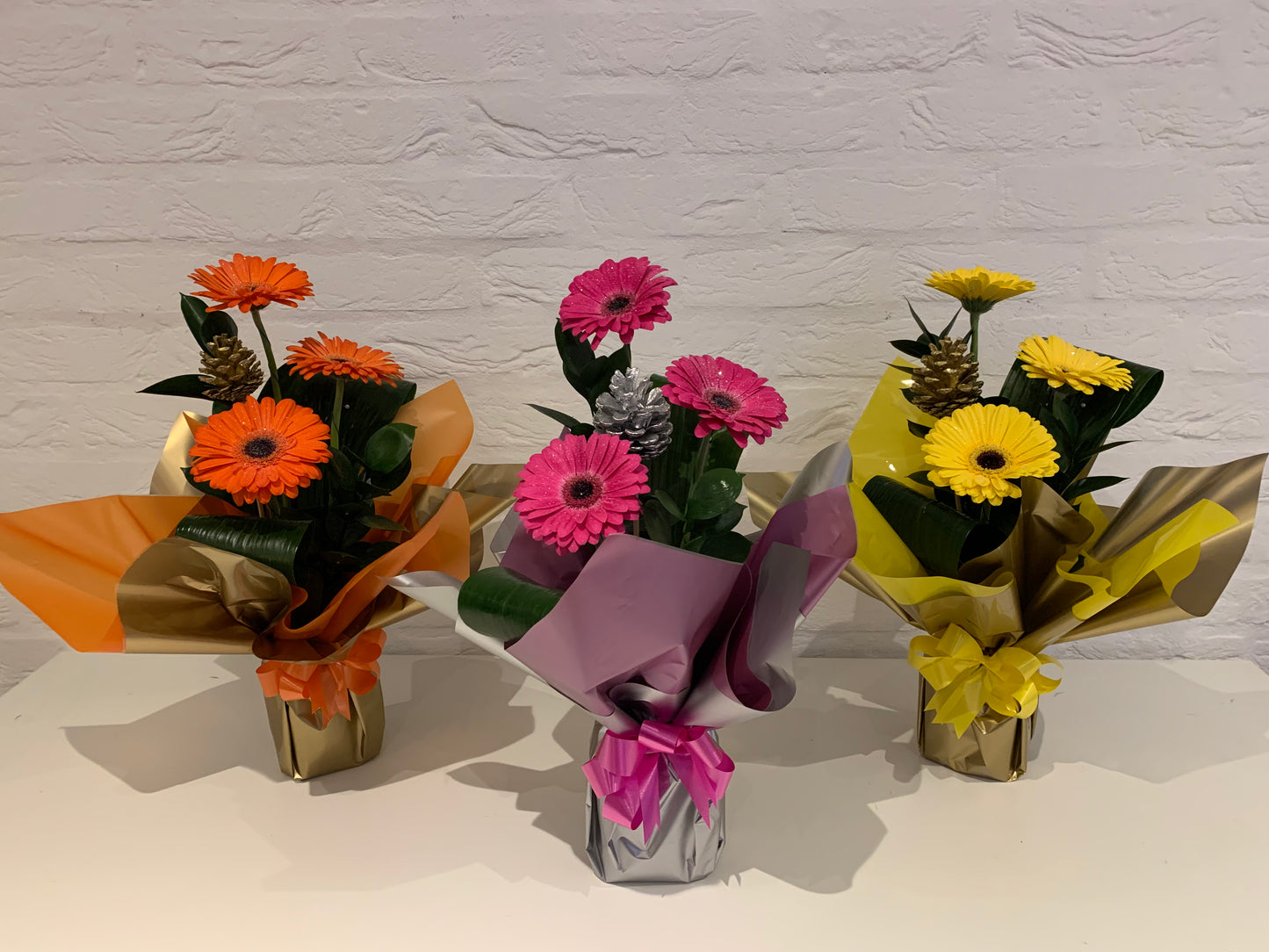 Festive Flowers Gerbera Arrangements Wentworth Garden Centre